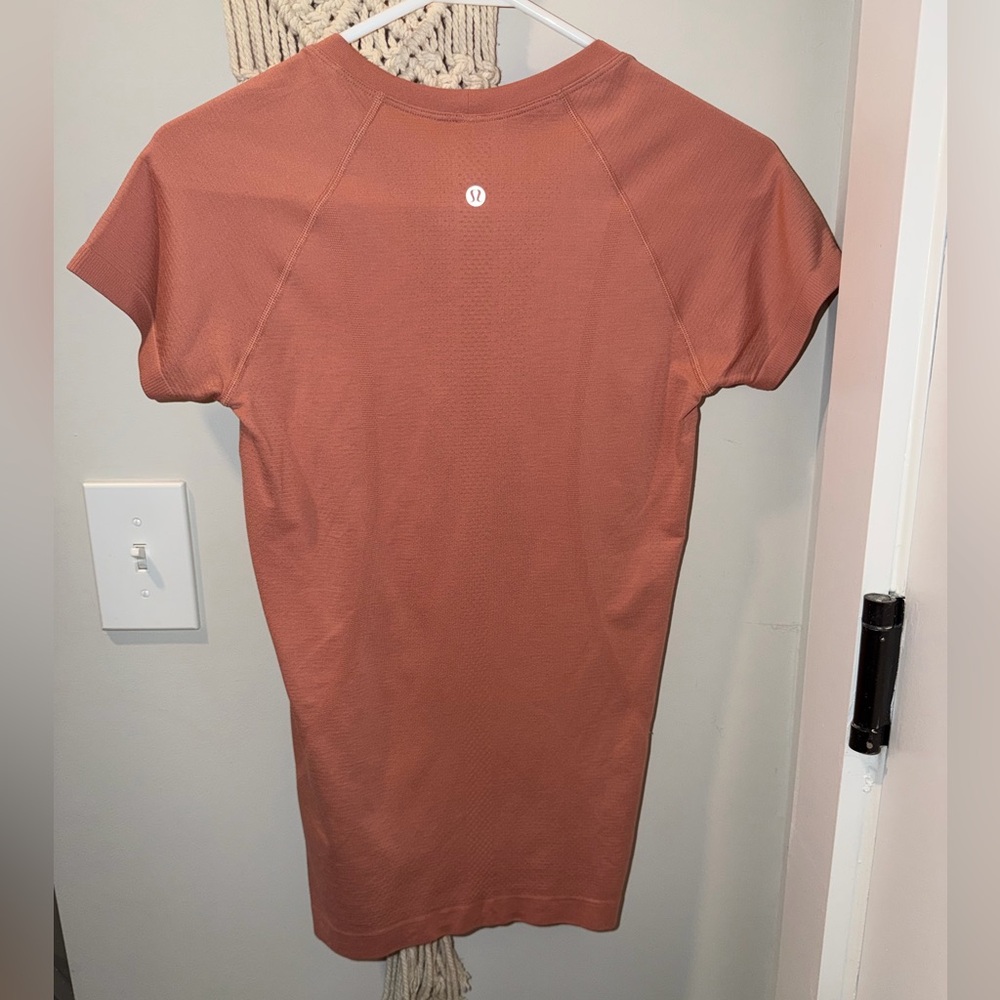 Lululemon Pink Savannah Swiftly Tech Top (Waist Length)
